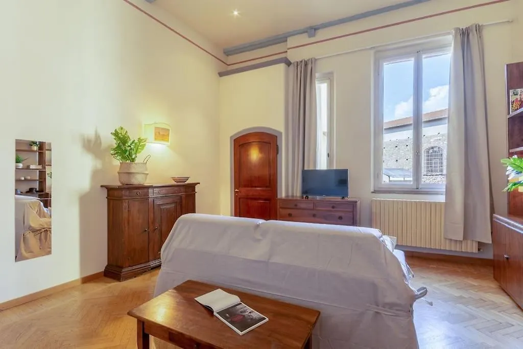 A Green Flat In Via Della Vigna Nuova ile iletişim